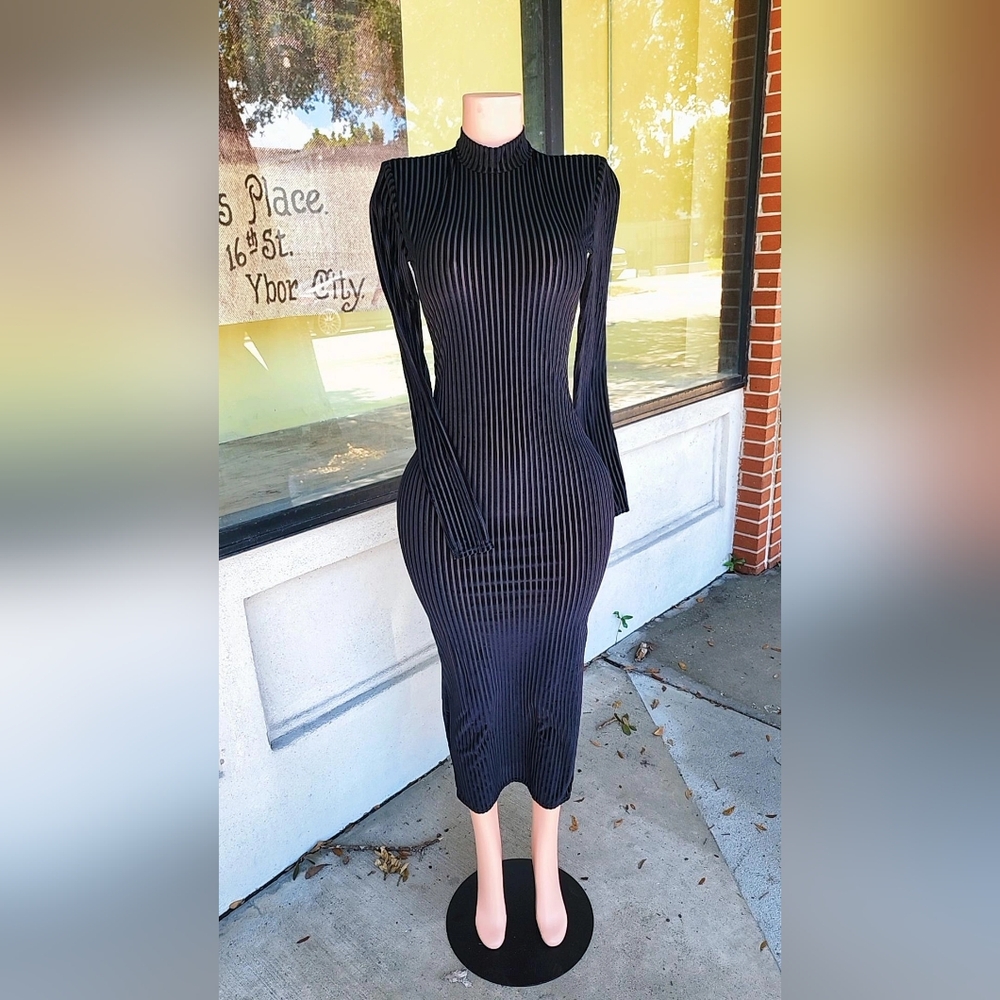 Mila Dress